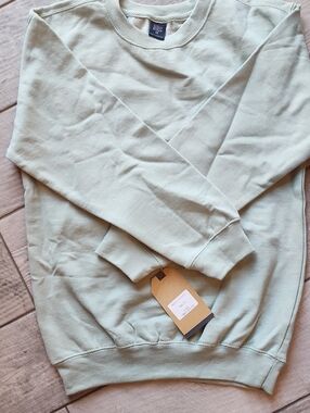 Youth Medium Sage Crewneck Sweatshirt From MV Sport